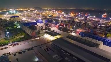 8k航拍南京集装箱码头货运夜景延时视频的预览图